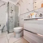 Appartement In 42838