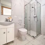 In 42838 Μπιμπιόνε