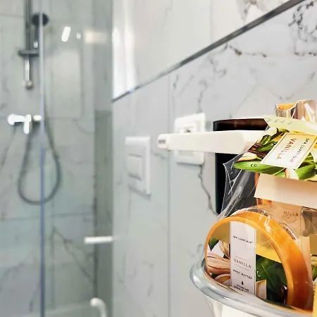 In 42838 Апартаменти